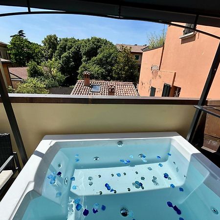 Frassinago Deluxe Suites-Bolognarooms Экстерьер фото