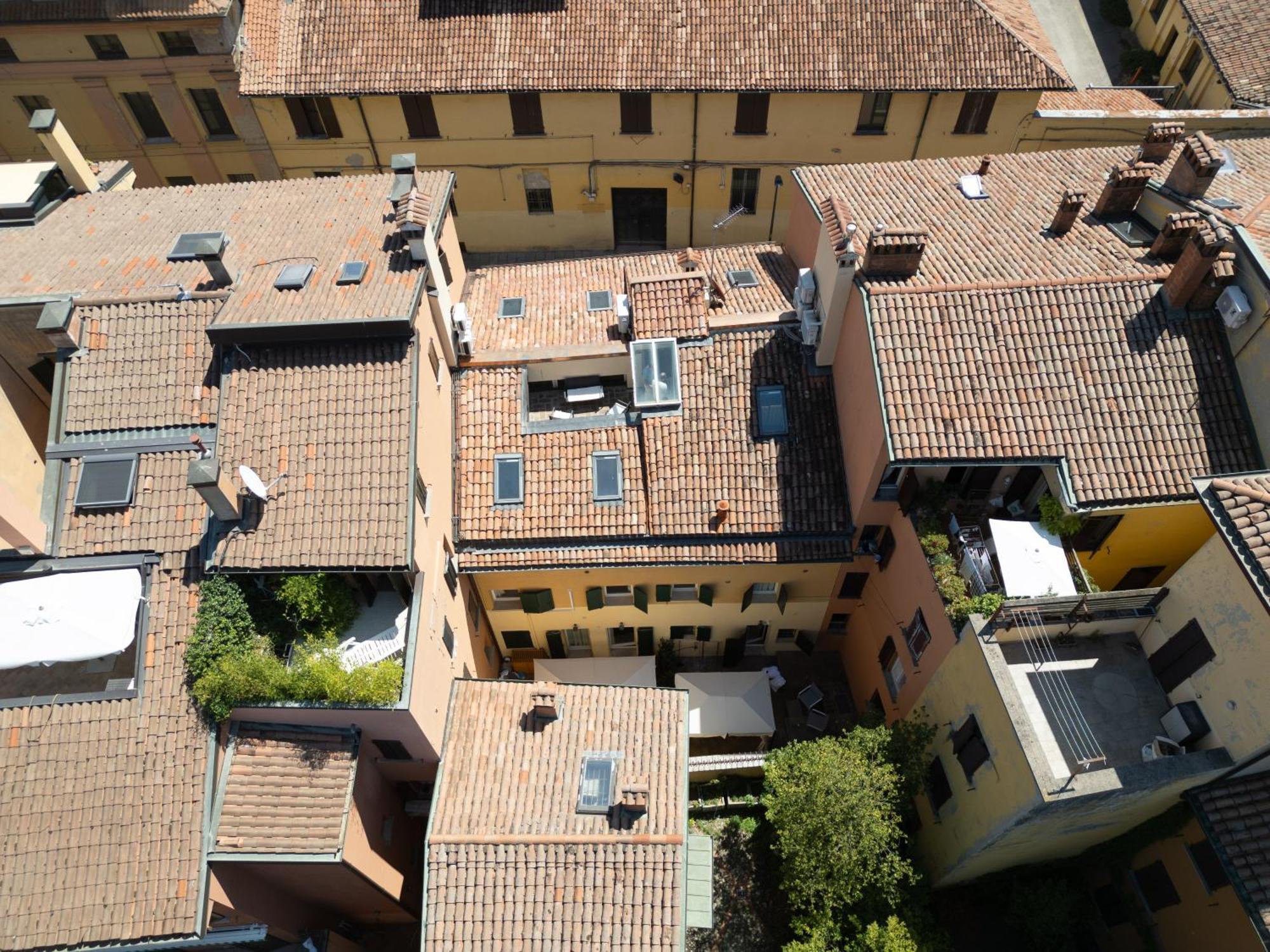 Frassinago Deluxe Suites-Bolognarooms Экстерьер фото