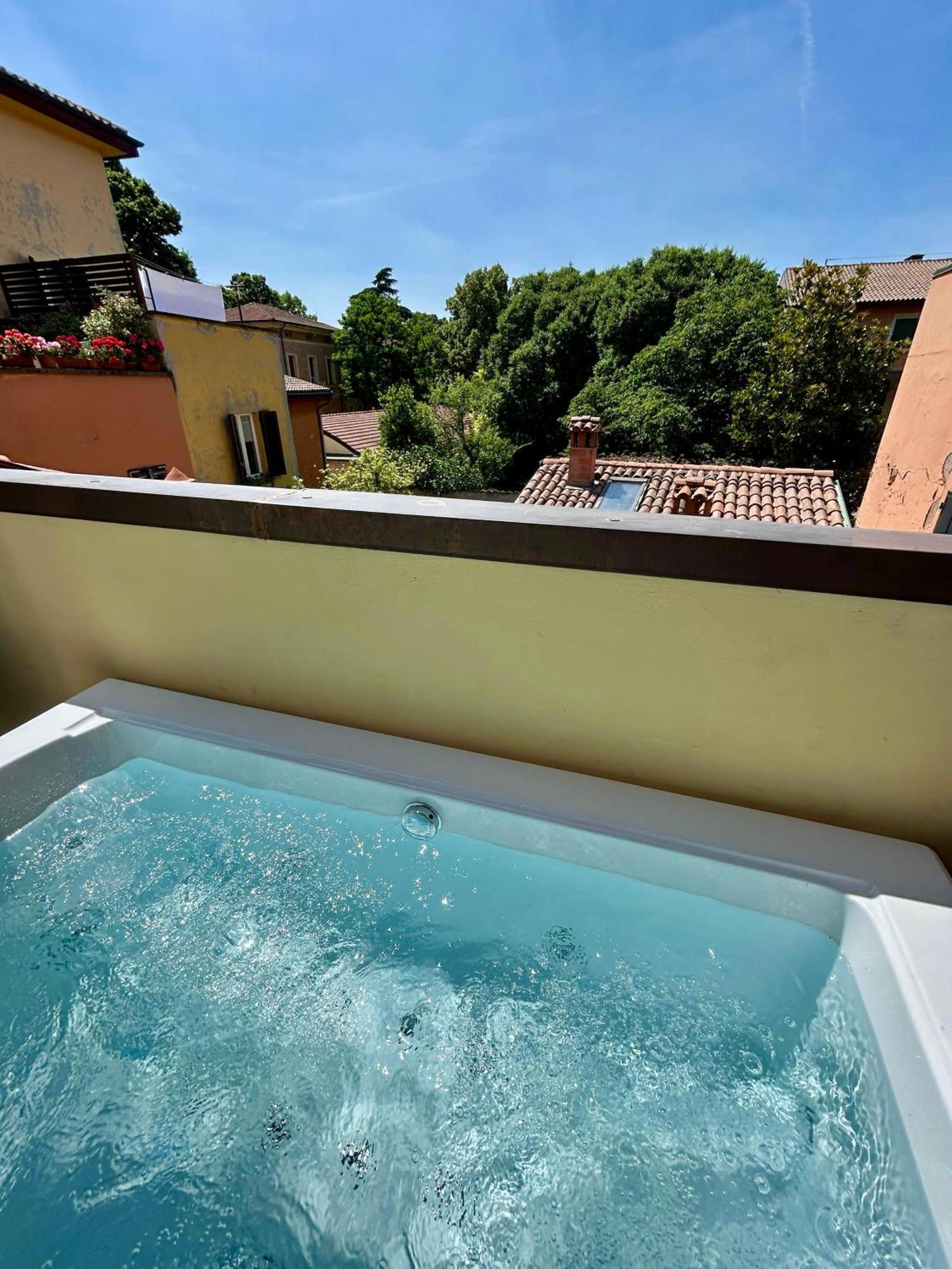 Frassinago Deluxe Suites-Bolognarooms Экстерьер фото