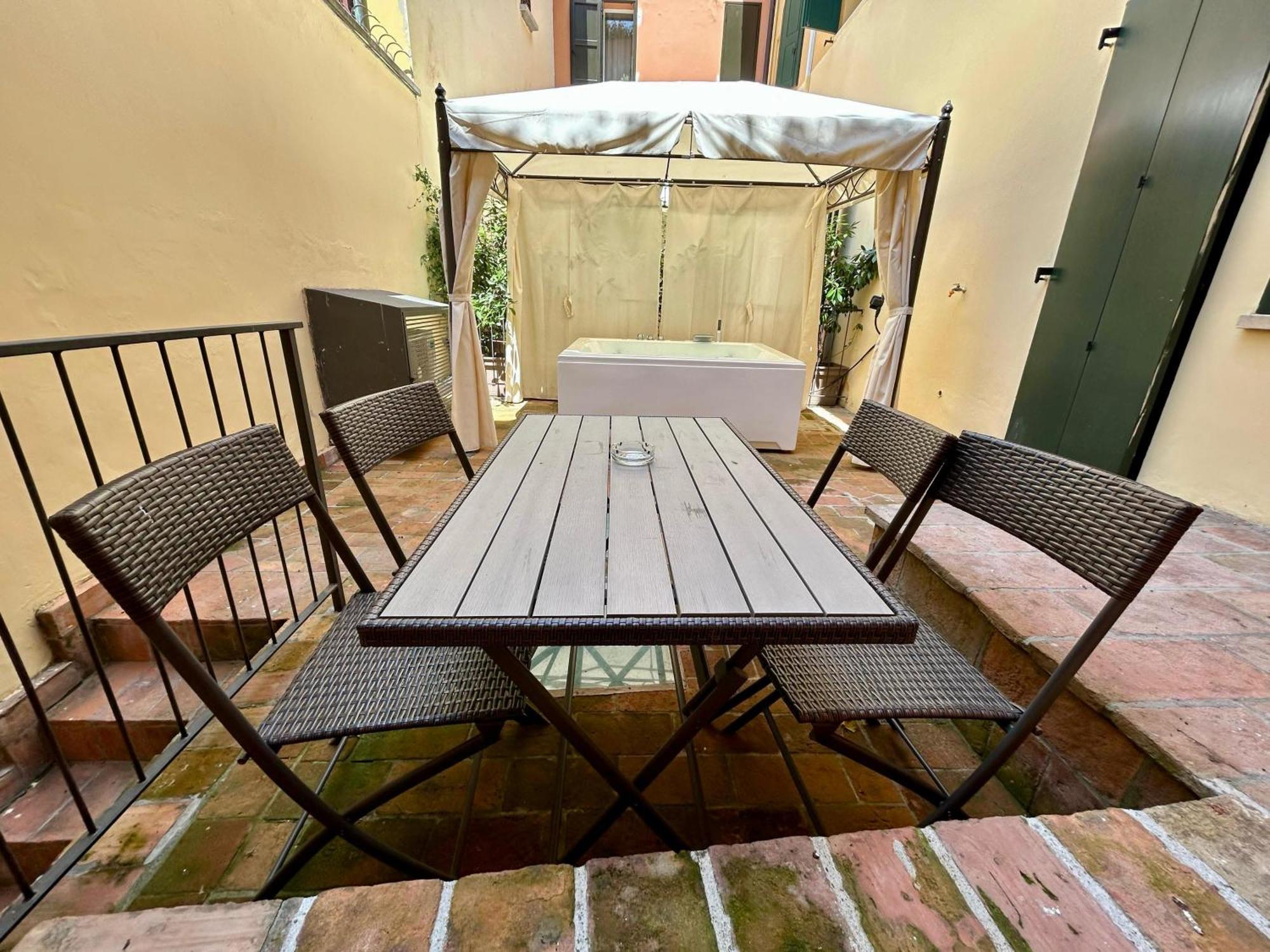 Frassinago Deluxe Suites-Bolognarooms Экстерьер фото