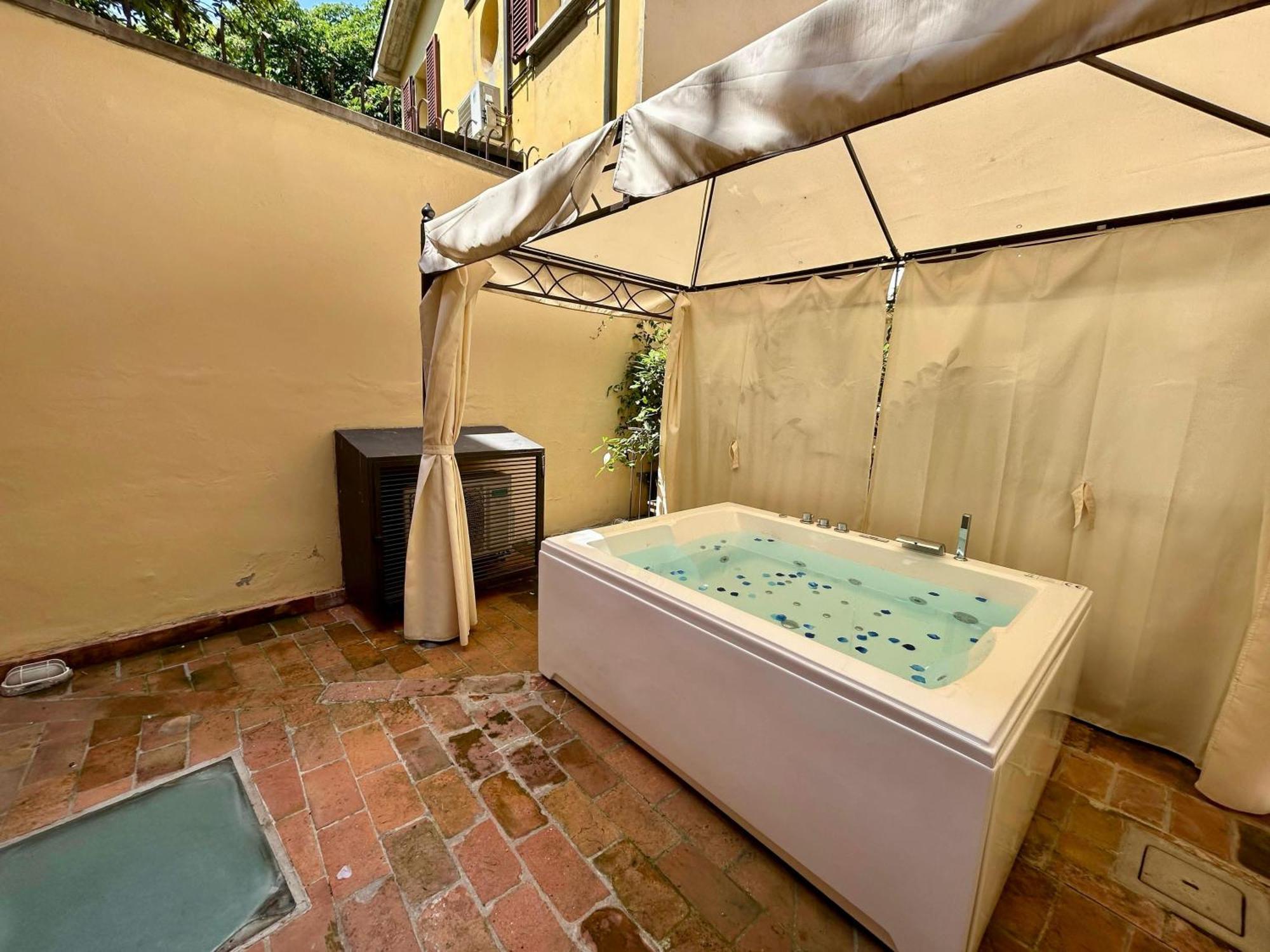 Frassinago Deluxe Suites-Bolognarooms Экстерьер фото