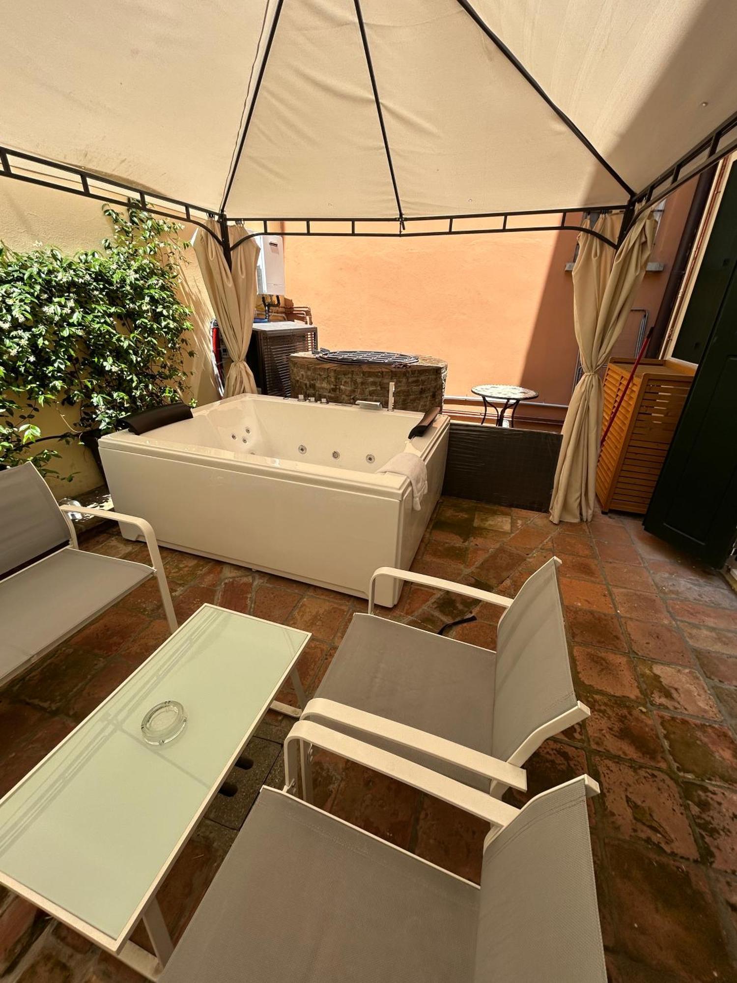 Frassinago Deluxe Suites-Bolognarooms Экстерьер фото